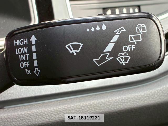 VolksWagen POLO 2022-12 7795507-14