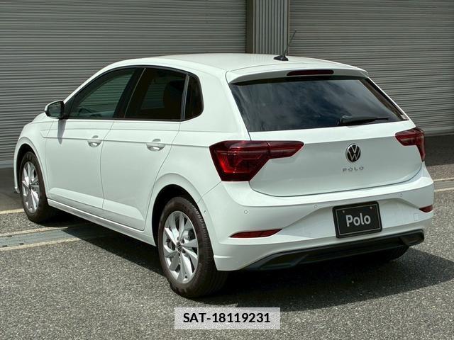 VolksWagen POLO 2022-12 7795507-5