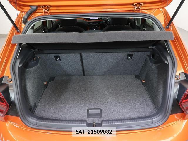 VolksWagen POLO 2020-07 7796040-19