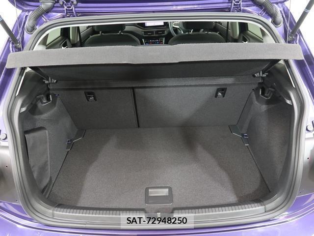 VolksWagen POLO 2024-01 7796047-19