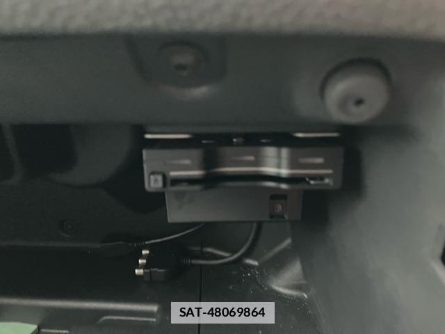 VolksWagen POLO 2016-11 7799712-19