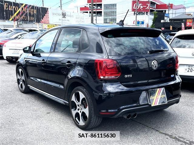 VolksWagen POLO 2014-06 7804141-14