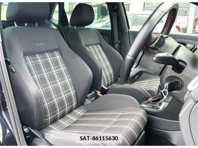 VolksWagen POLO 2014-06 7804141-5