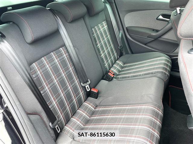 VolksWagen POLO 2014-06 7804141-6