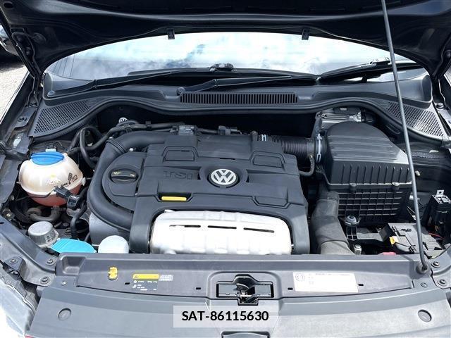 VolksWagen POLO 2014-06 7804141-7