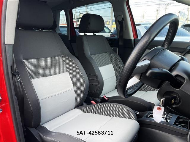 VolksWagen POLO 2009-07 7804142-5