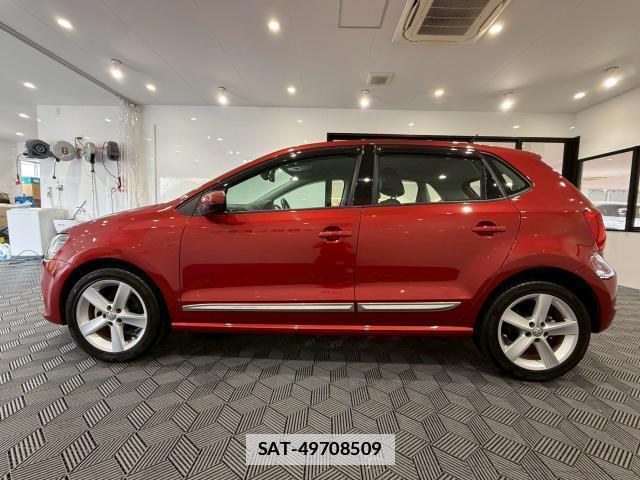 VolksWagen POLO 2016-09 7804423-17