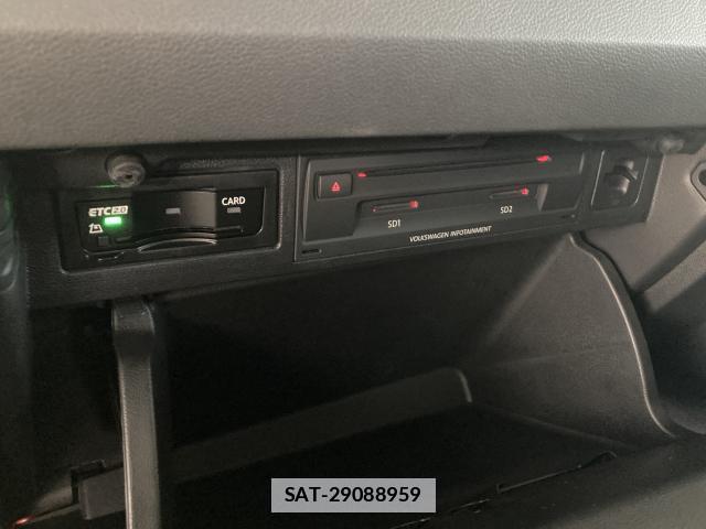 VolksWagen POLO 2019-08 7804780-12