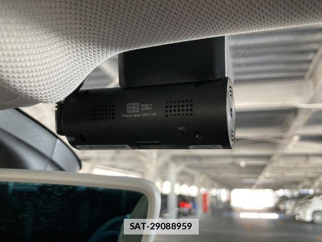 VolksWagen POLO 2019-08 7804780-14