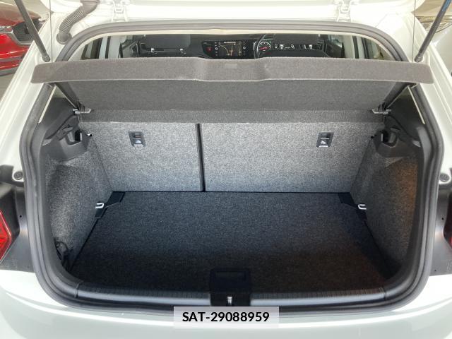 VolksWagen POLO 2019-08 7804780-19