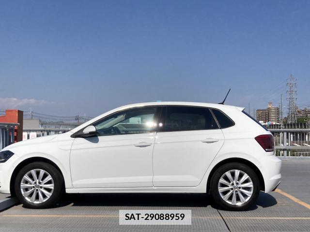 VolksWagen POLO 2019-08 7804780-3