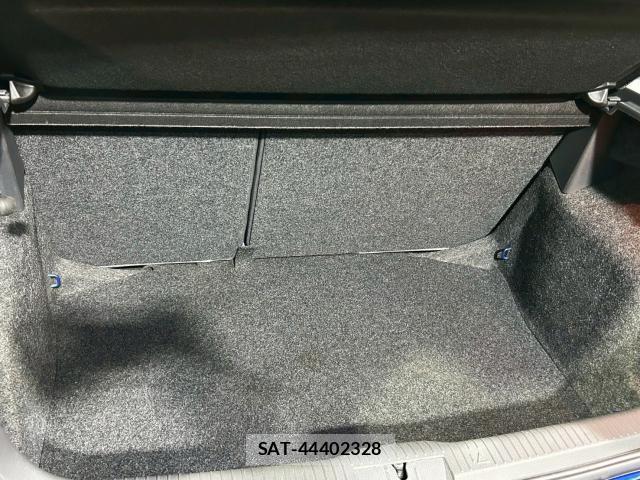 VolksWagen POLO 2007-03 7805686-13