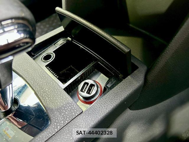 VolksWagen POLO 2007-03 7805686-6