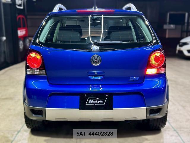 VolksWagen POLO 2007-03 7805686-9