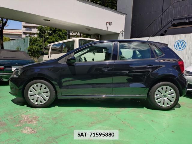VolksWagen POLO 2012-03 7806425-10