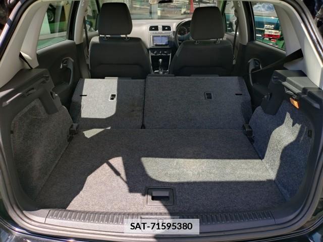 VolksWagen POLO 2012-03 7806425-19