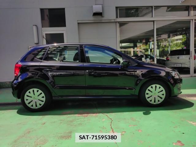 VolksWagen POLO 2012-03 7806425-3