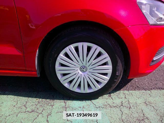 VolksWagen POLO 2015-03 7806706-17