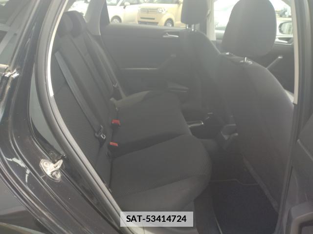 VolksWagen POLO 2018-12 7806723-13