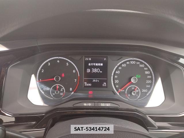 VolksWagen POLO 2018-12 7806723-6