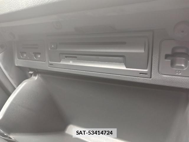 VolksWagen POLO 2018-12 7806723-9