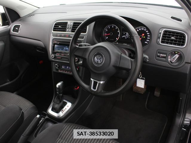 VolksWagen POLO 2012-01 7806755-13