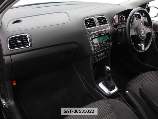 VolksWagen POLO 2012-01 7806755-15