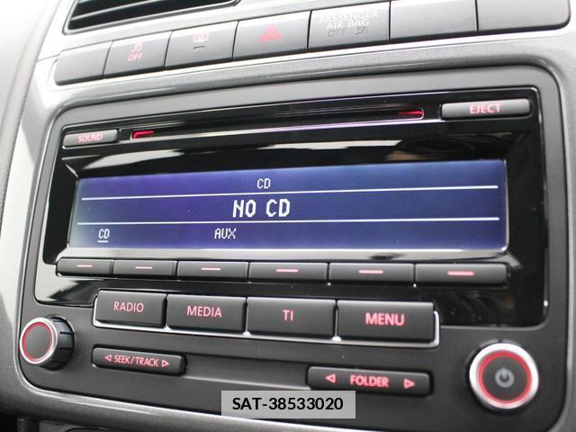 VolksWagen POLO 2012-01 7806755-6