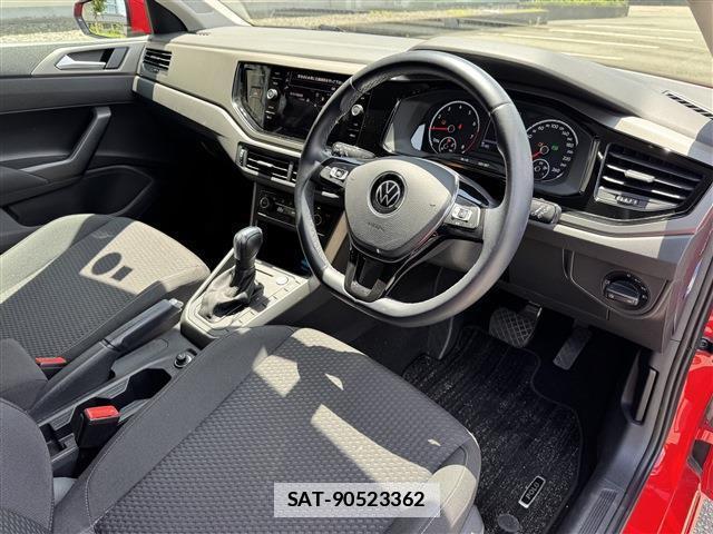 VolksWagen POLO 2022-04 7806950-11