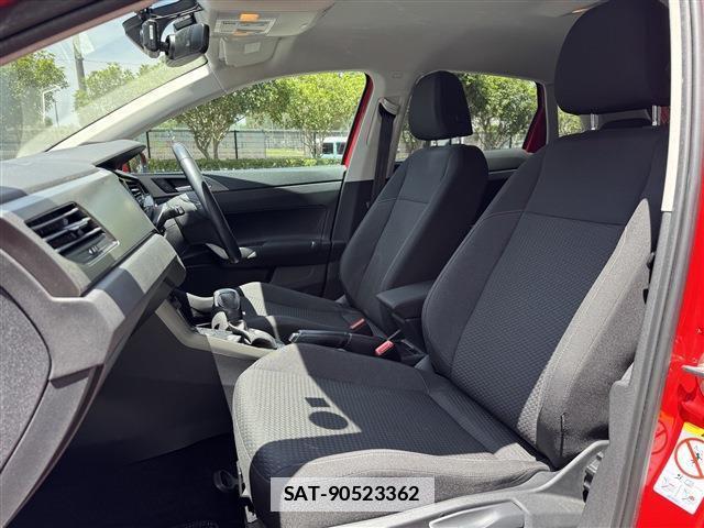 VolksWagen POLO 2022-04 7806950-14