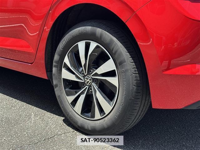 VolksWagen POLO 2022-04 7806950-17