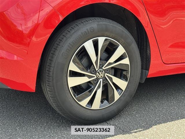 VolksWagen POLO 2022-04 7806950-19