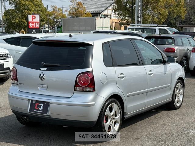 VolksWagen POLO 2006-01 7808791-11