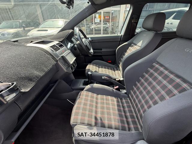 VolksWagen POLO 2006-01 7808791-16