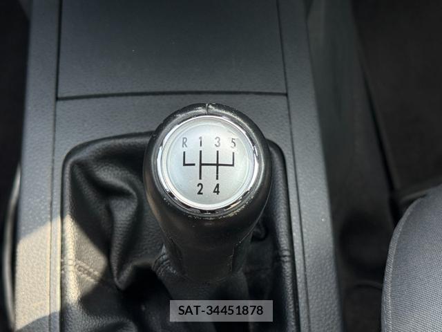 VolksWagen POLO 2006-01 7808791-4