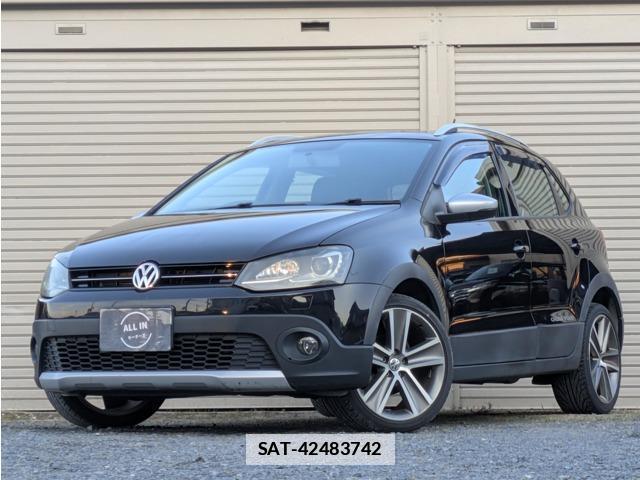 VolksWagen POLO 2013-08 7810047-0