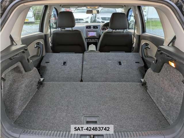 VolksWagen POLO 2013-08 7810047-14