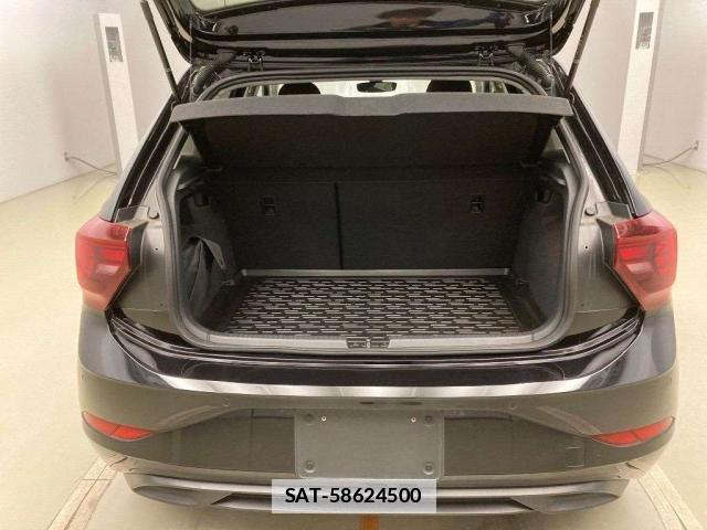 VolksWagen POLO 2022-12 7810338-5