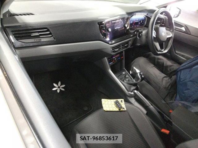 VolksWagen POLO 2023-07 7810371-2