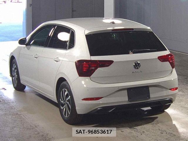 VolksWagen POLO 2023-07 7810371-4