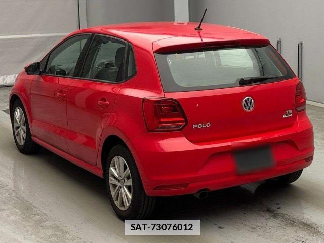 VolksWagen POLO 2017-06 7810951-1