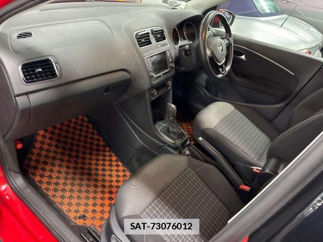 VolksWagen POLO 2017-06 7810951-4