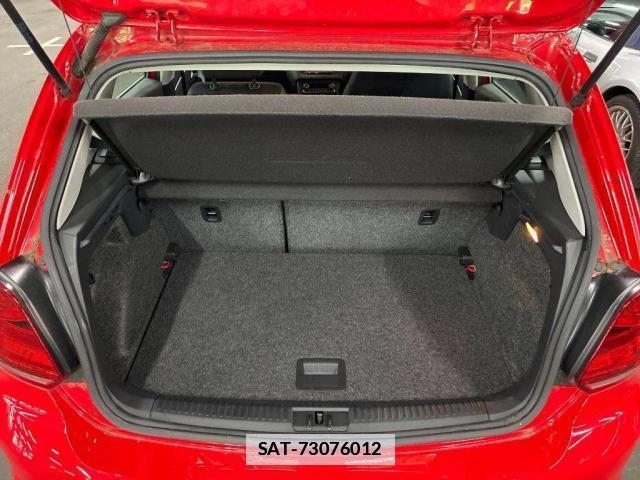 VolksWagen POLO 2017-06 7810951-7