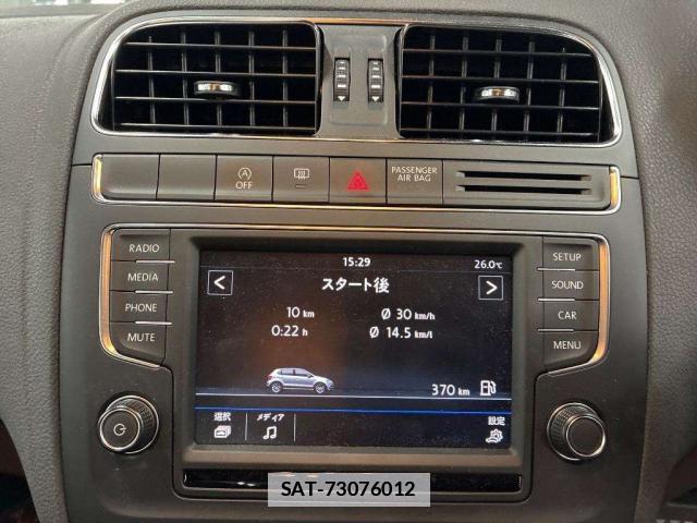 VolksWagen POLO 2017-06 7810951-9