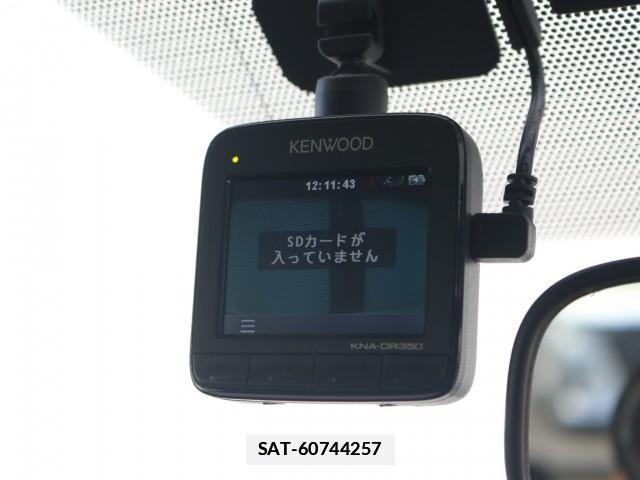 Toyota PORTE 2013-09 7796256-16