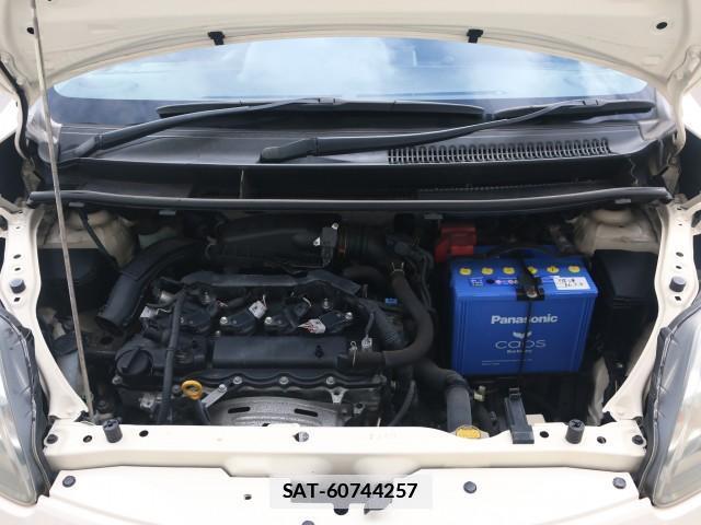 Toyota PORTE 2013-09 7796256-7