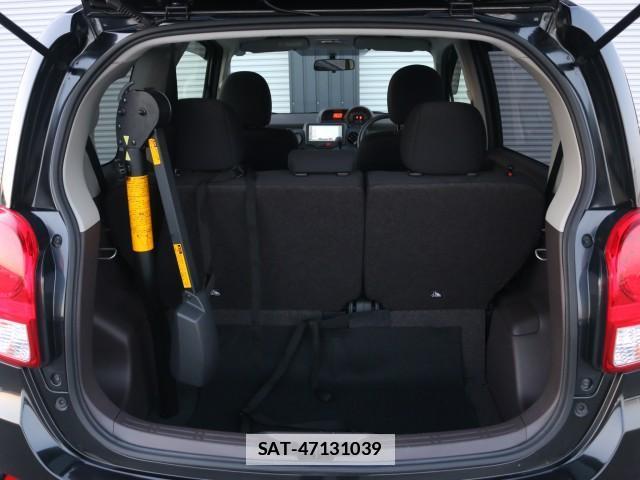 Toyota PORTE 2013-07 7796275-18