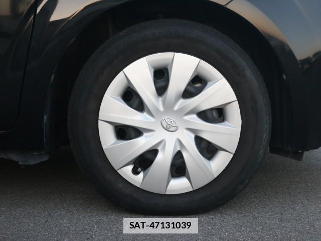 Toyota PORTE 2013-07 7796275-8