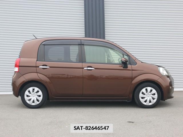 Toyota PORTE 2016-01 7796286-3
