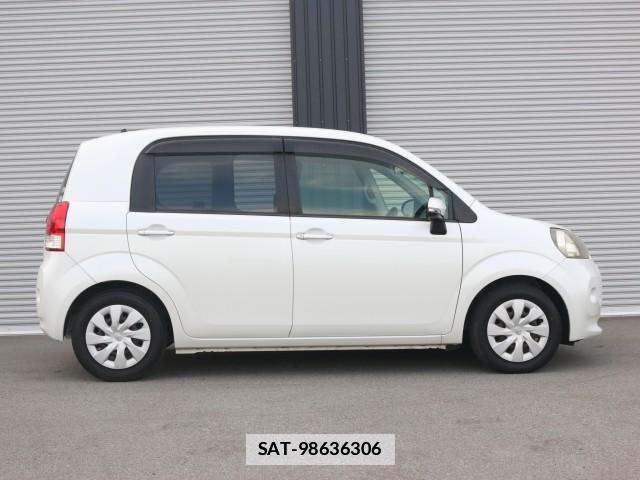 Toyota PORTE 2013-07 7796348-3
